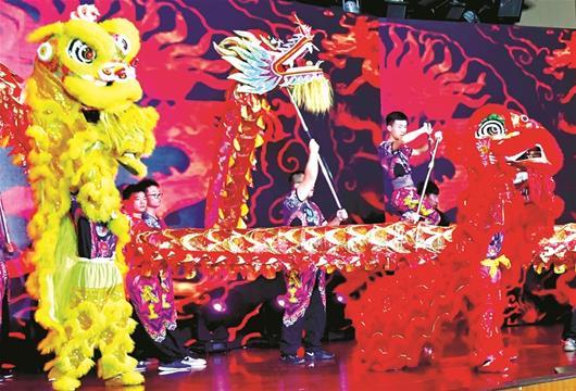 百舸争流正青春，首届黄家湖龙舟文化节昨日正式启动